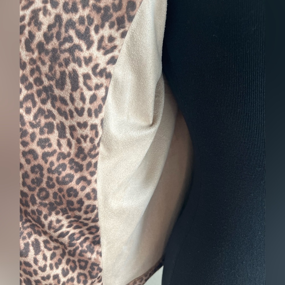NWOT BB Dakota Faux Suede Leopard Print Blazer - Picture 10 of 11